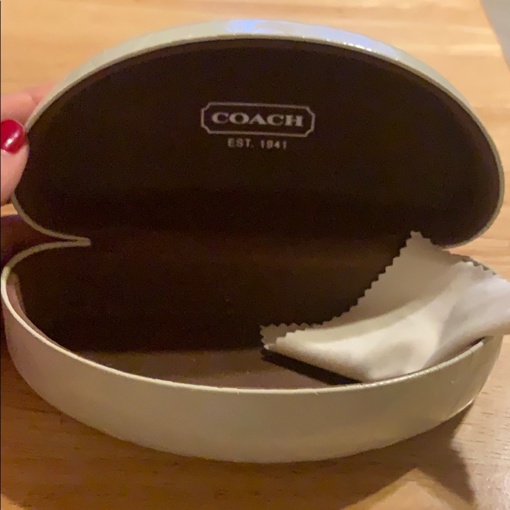 Coach white Sunglasses Case - Picture 5 of 5